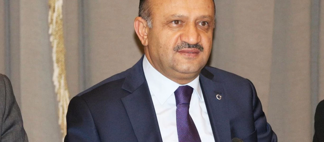 Πρώην υπουργός Άμυνας της Τουρκίας: «Είμαστε μέλη του ΝΑΤΟ αλλά καλώς πήραμε τους S-400»